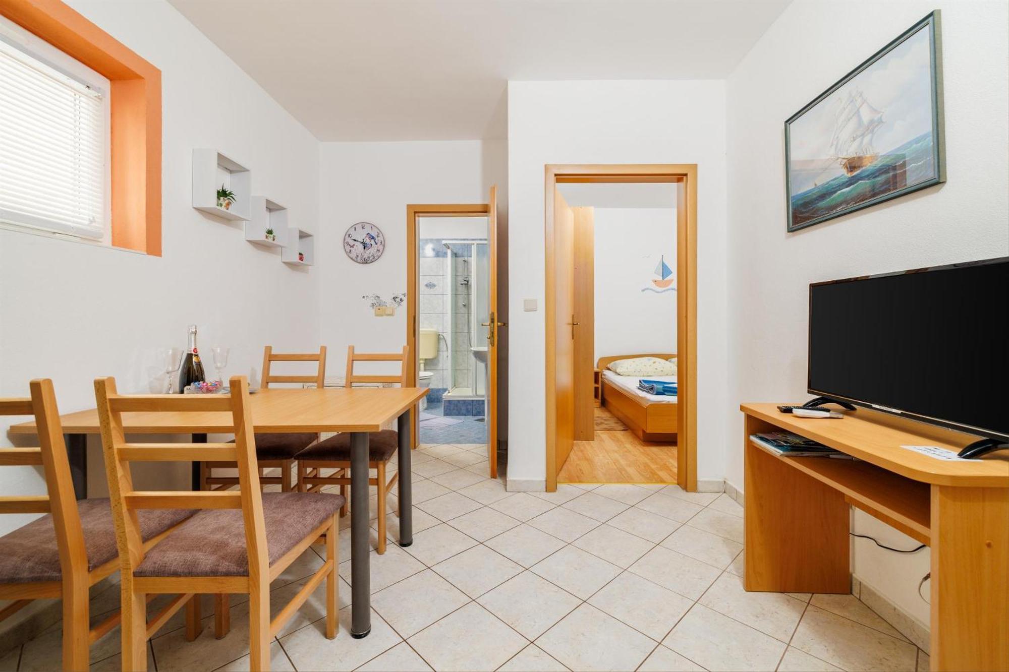 Apartment Julija بوفايل المظهر الخارجي الصورة